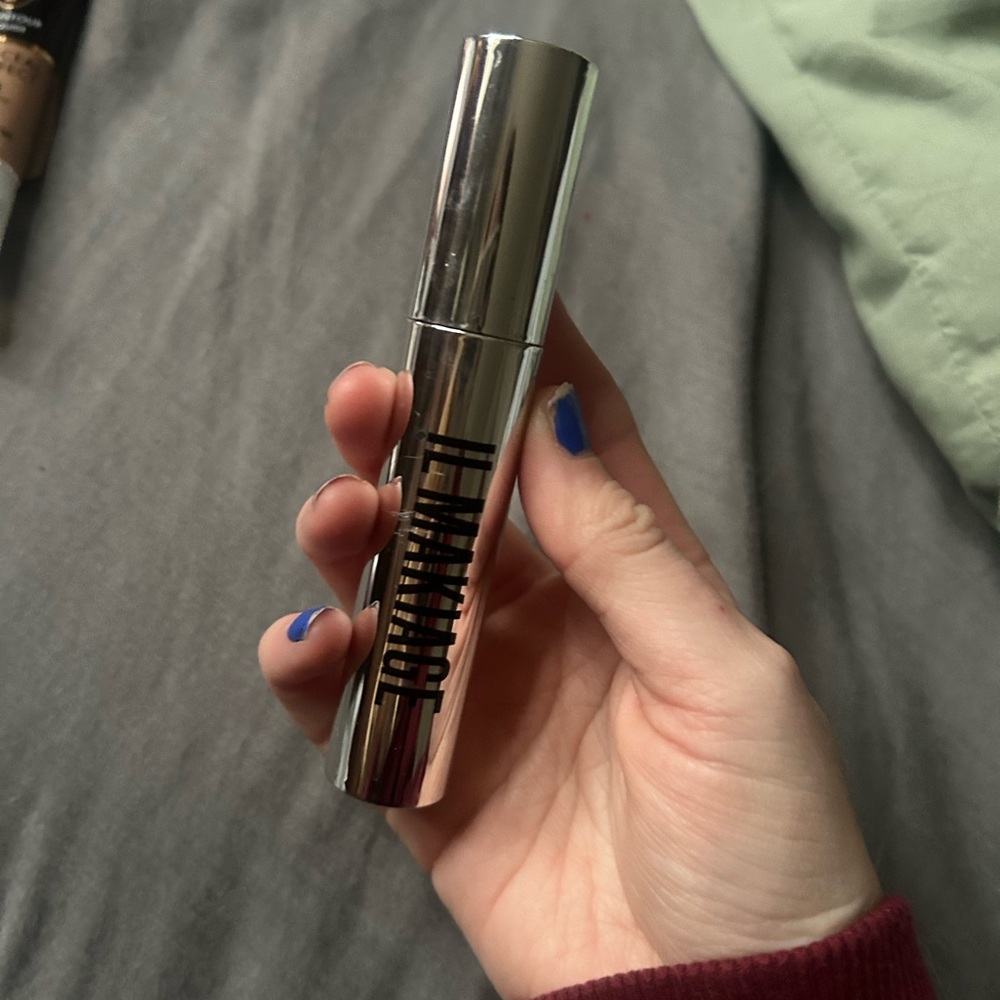 F*ck I’m flawless concealer shade 25
